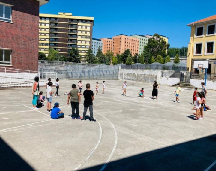 SERVICIO BAIKABA. PROGRAMA DE ACOMPAÑAMIENTO SOCIOEDUCATIVO A FAMILIAS: FAMILIAN IKASTEN. Bilbao